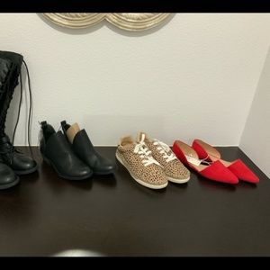 4 target shoes with tags